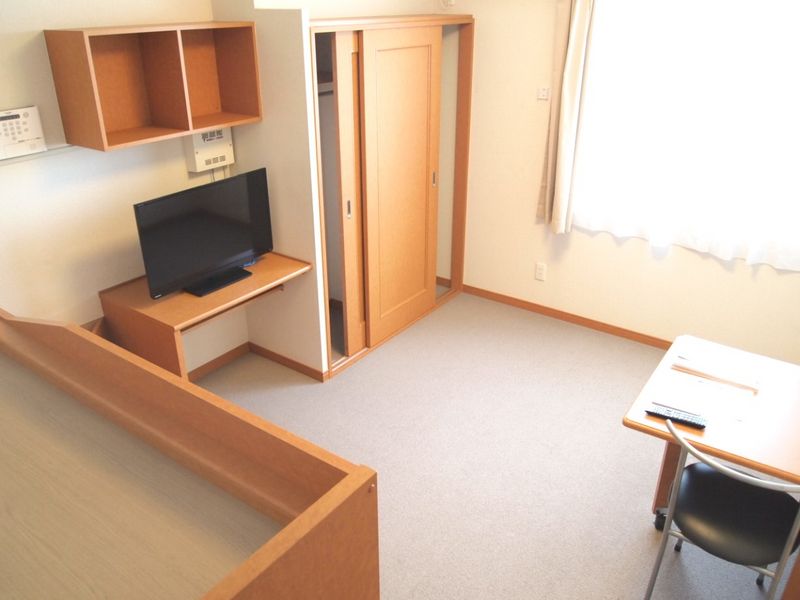 レオパレスヴィクトワールⅠ 居間