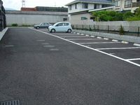レオネクストウィル 駐車場