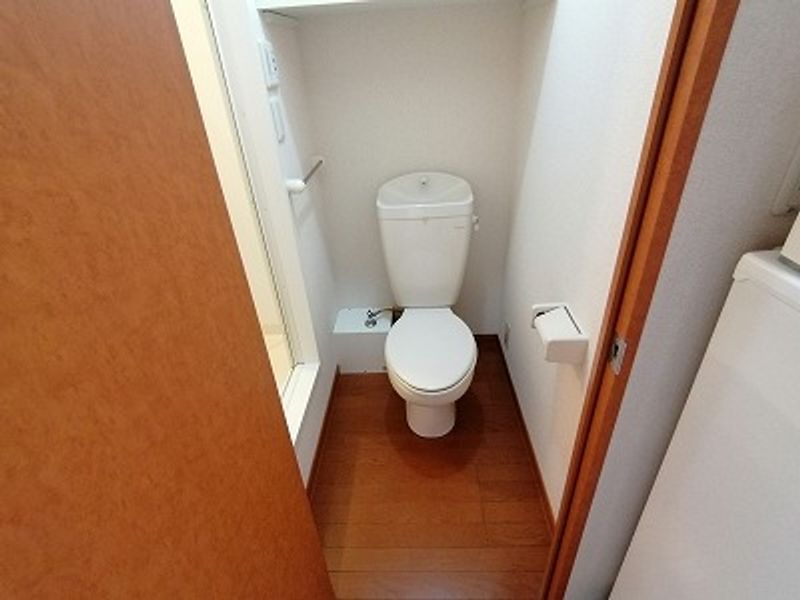 レオパレスジュノス芦屋 トイレ