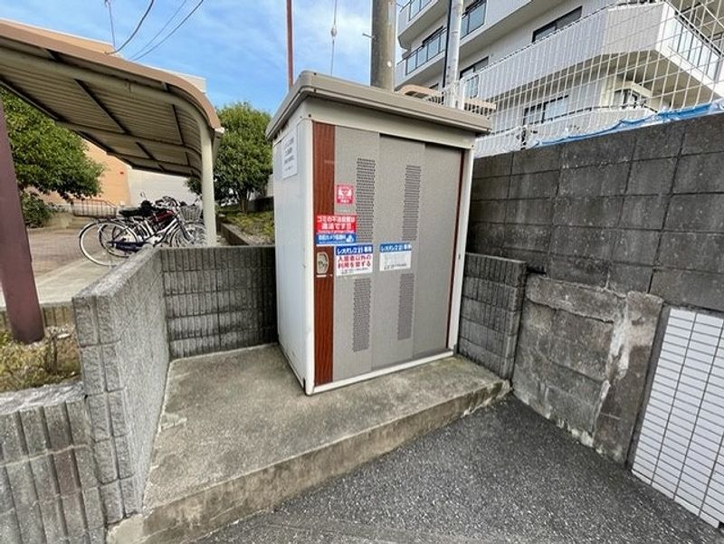 レオパレスルミエール 共用部分