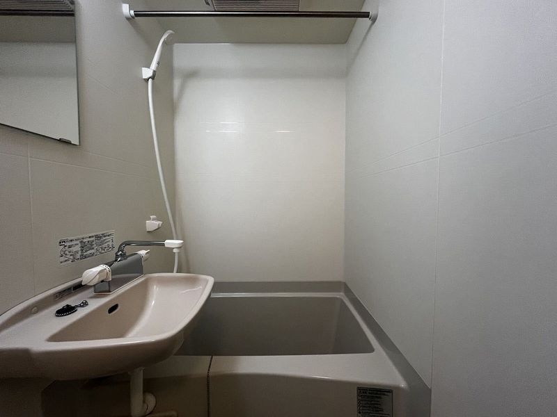 leopalace Blanc Phil Bathroom