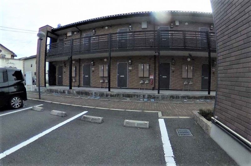 レオネクストウイングＢ 外観