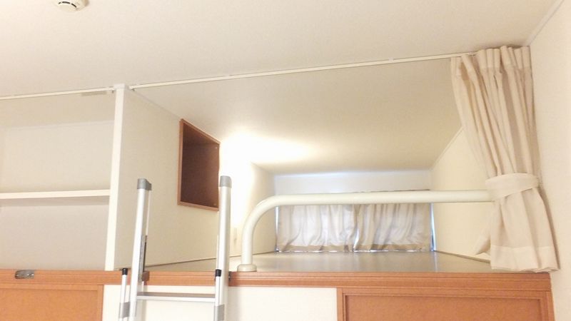 レオパレスバンビーナ 収納