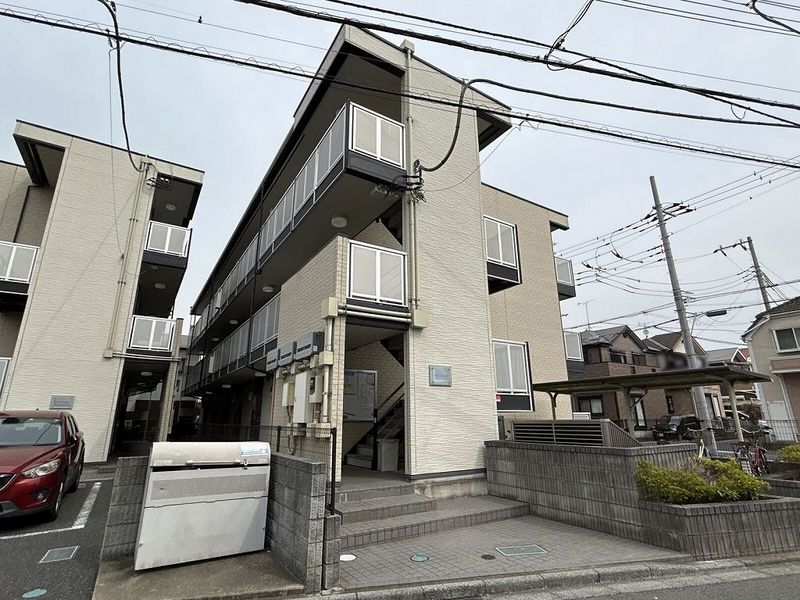 レオパレスグリーンパイン松本 外観