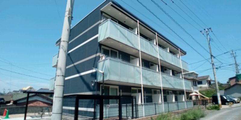 レオパレス柳原 外観