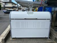 レオパレスバーサトル 玄関