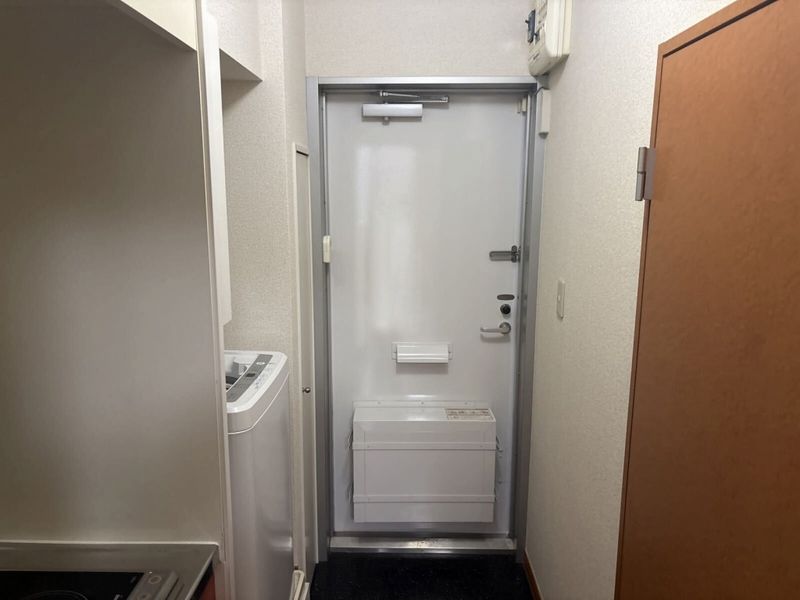レオパレス宮代庭苑　Ⅱ 玄関