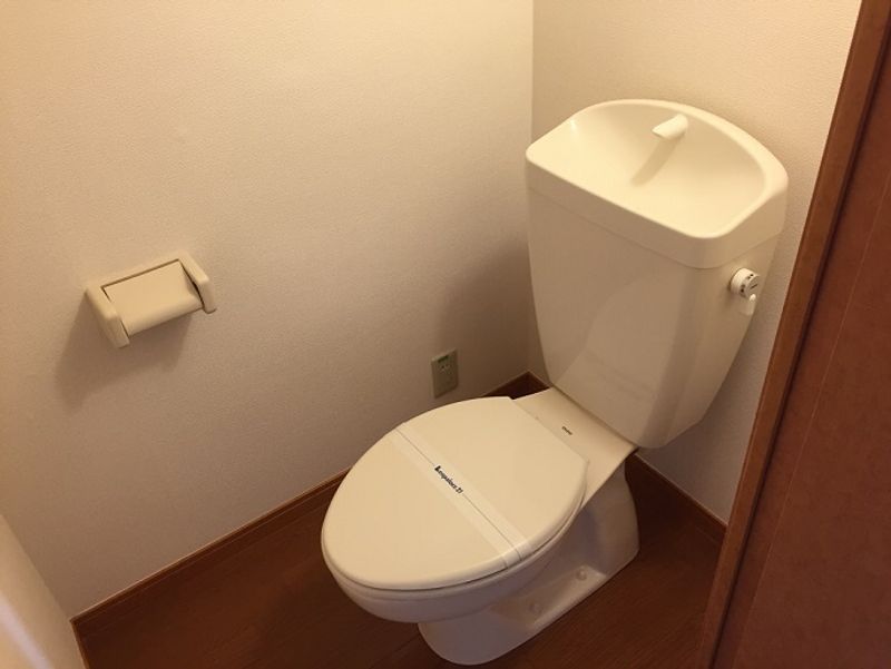 レオパレスアストラーレ茶屋町東 トイレ
