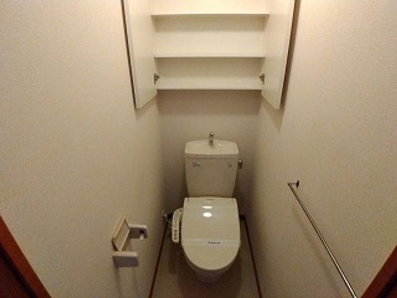 レオパレス双柳２番館 トイレ