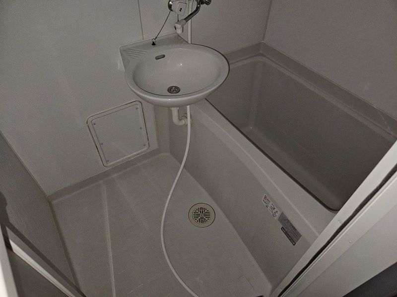 レオパレスカトレア 風呂