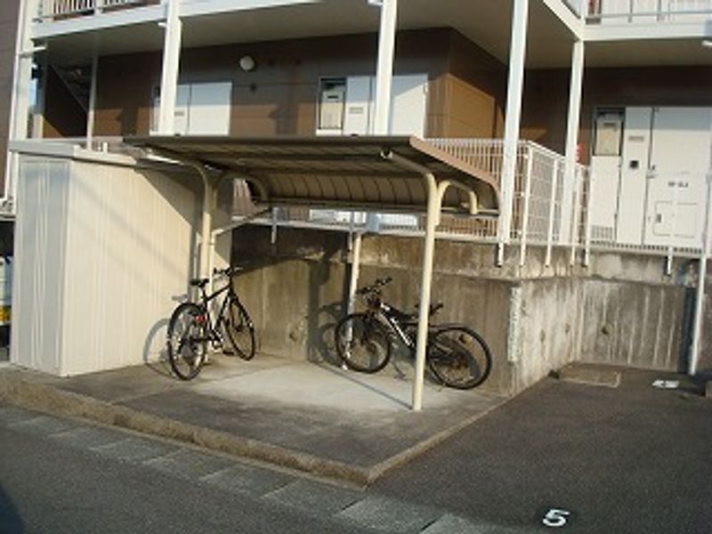 レオパレス香風 その他