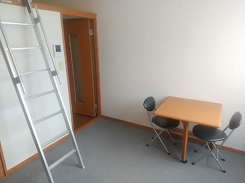 leopalace Clarabel Living room