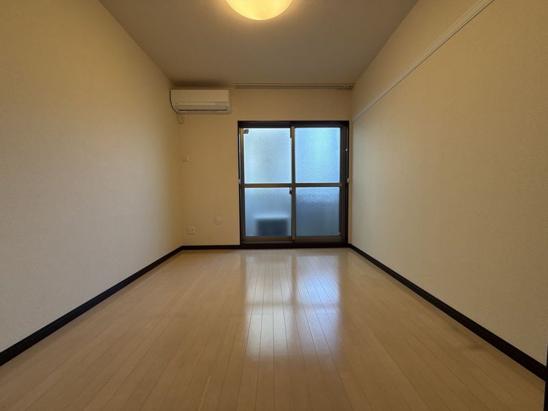 レオネクストパトリア 居間