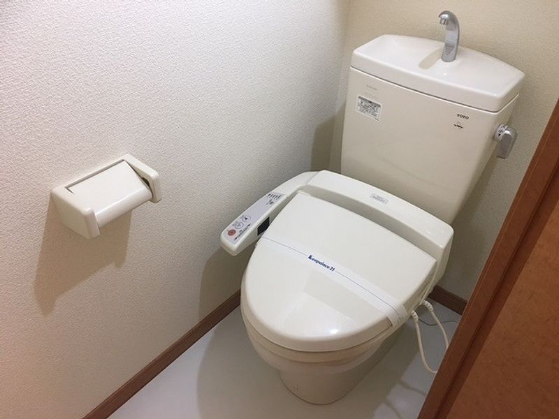 レオパレスパークハウス宮の内 トイレ