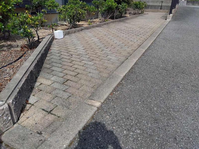 レオパレスたちばな　Ⅱ エントランス