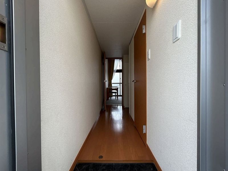 レオパレスＭＡＲＵＴＡＫＡ 玄関