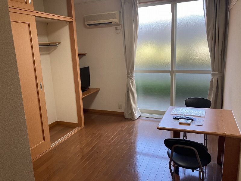 レオパレスＢｏｎｎｅ　ｊｏｕｒｎｅｅ 収納