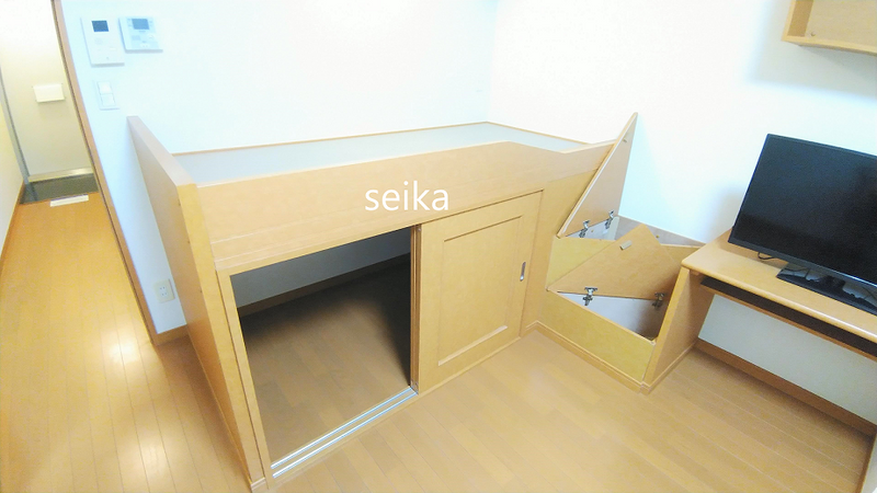 レオパレスウィステリア 収納