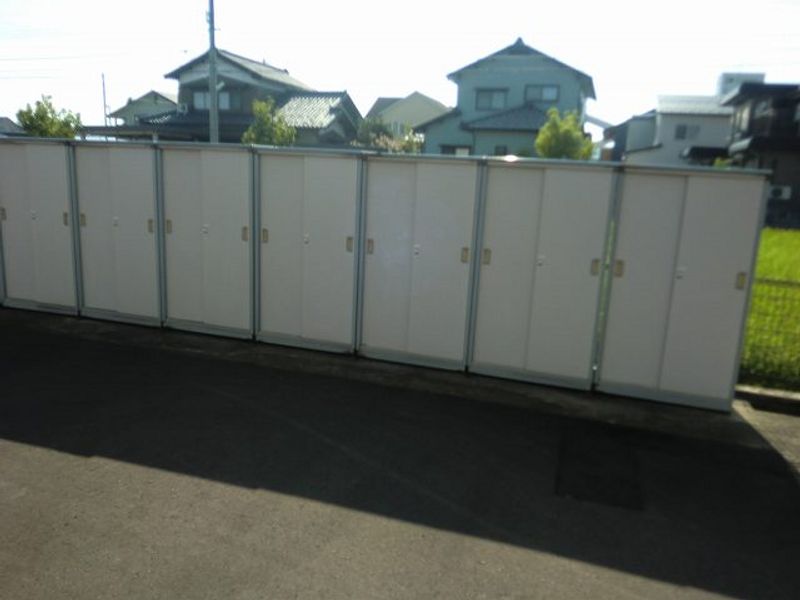 レオパレスラポール その他設備