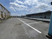 レオパレスタカネ．台 駐車場