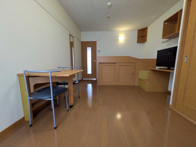 レオパレスグレイスコートⅡ 居間