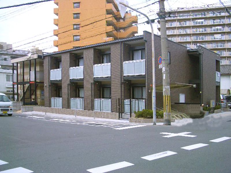 レオネクストパインツリー 外観