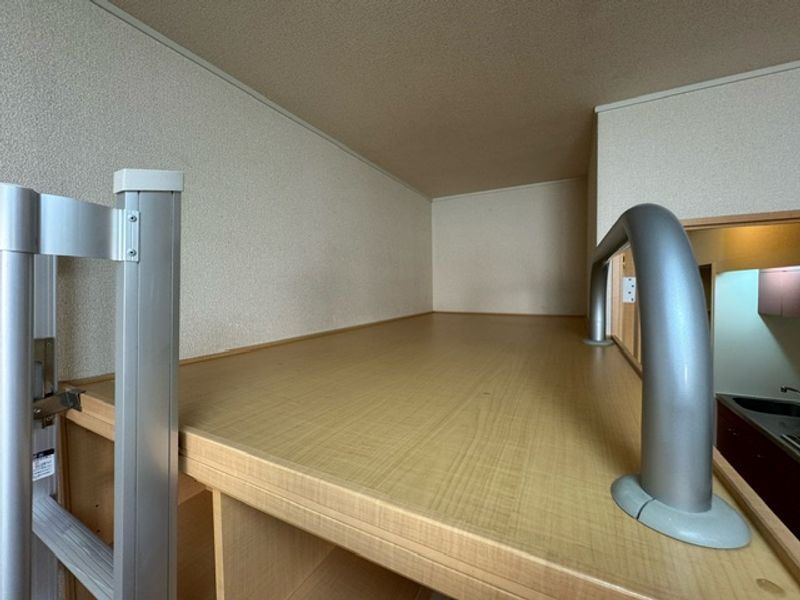 レオパレス宝 寝室
