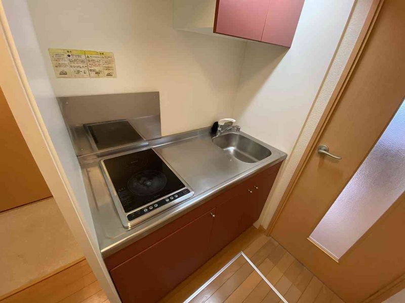 レオネクスト入地 キッチン