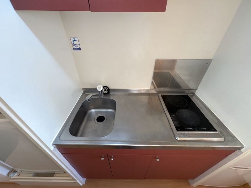 レオパレスサンクフルコート キッチン