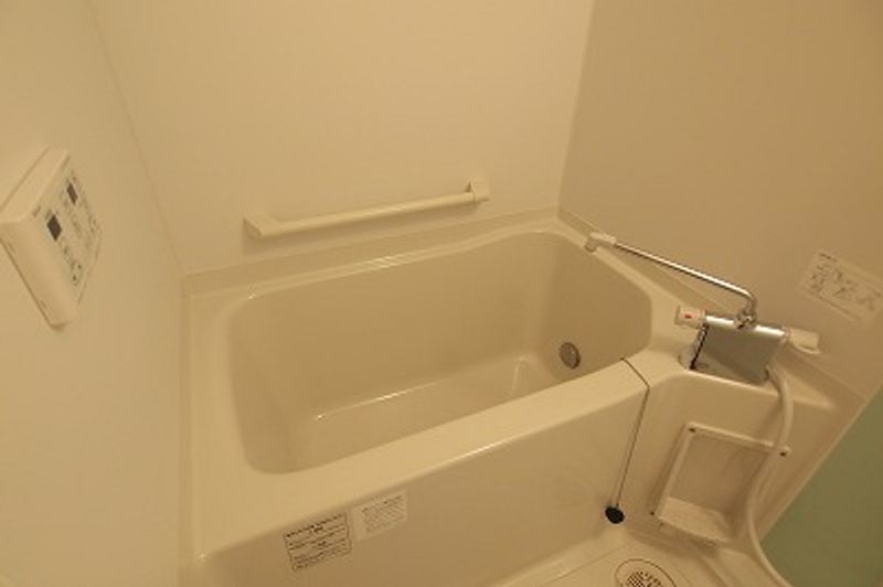 レオネクストコッリーナ 風呂
