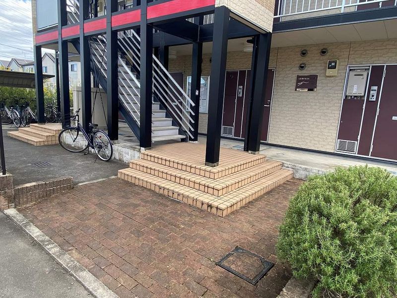 レオパレスガーネット 共用部分