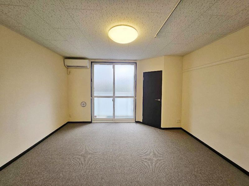 LEONEXT Eclair Kita Imaichi Living room