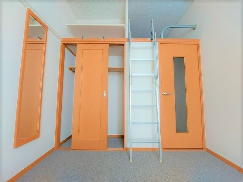 レオパレス新中町Ｒ 収納