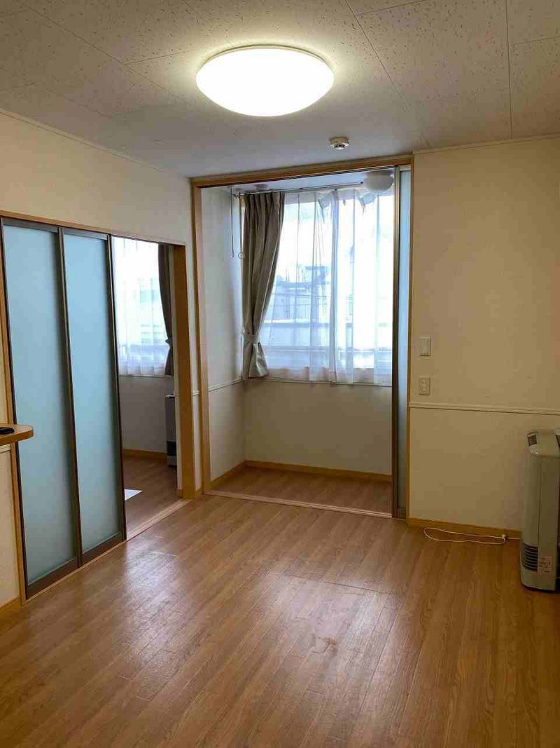 レオパレス大樹 居間