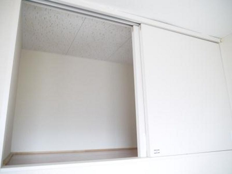 レオパレスピクシー 収納