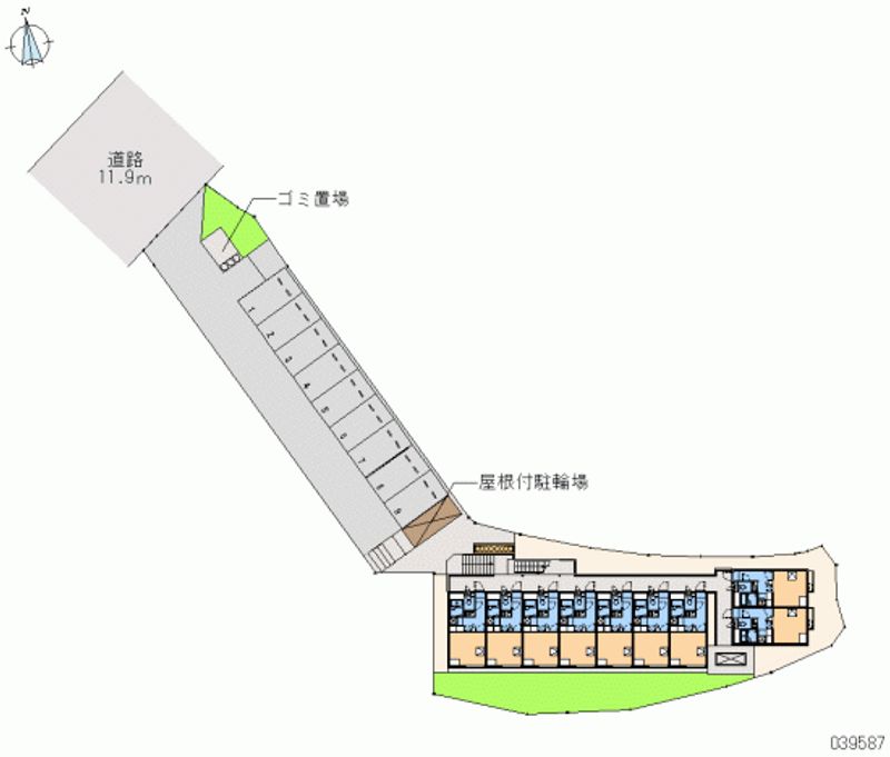 39587 Monthly parking lot