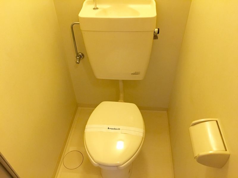 レオパレスクィーンズ由真 トイレ