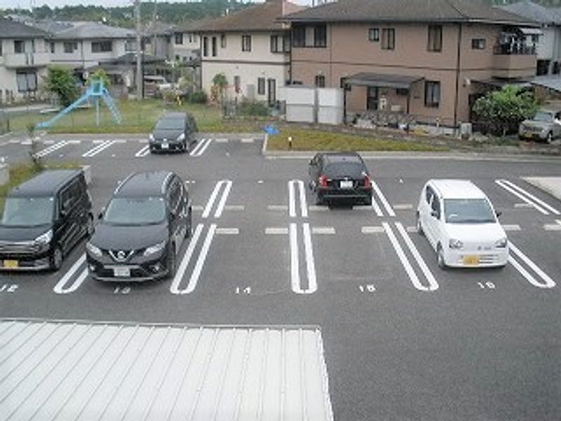 ミランダ阿星Ⅱ 駐車場