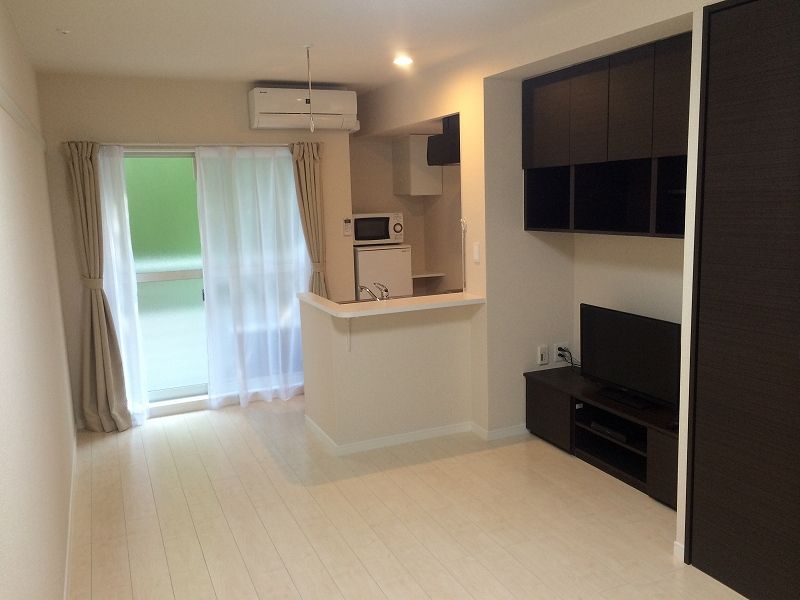 レオネクストリベーラ 居間