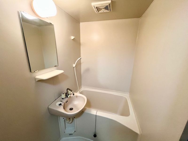 leopalace Kubota Bathroom