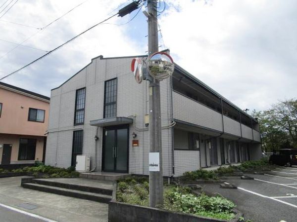 レオパレスパークサイド　アイ 外観