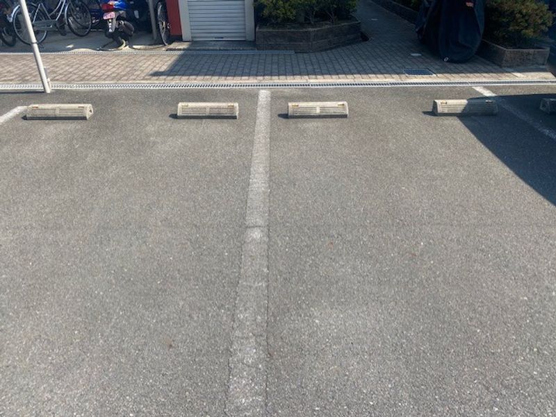 レオパレスＫＡＺＵ 駐車場