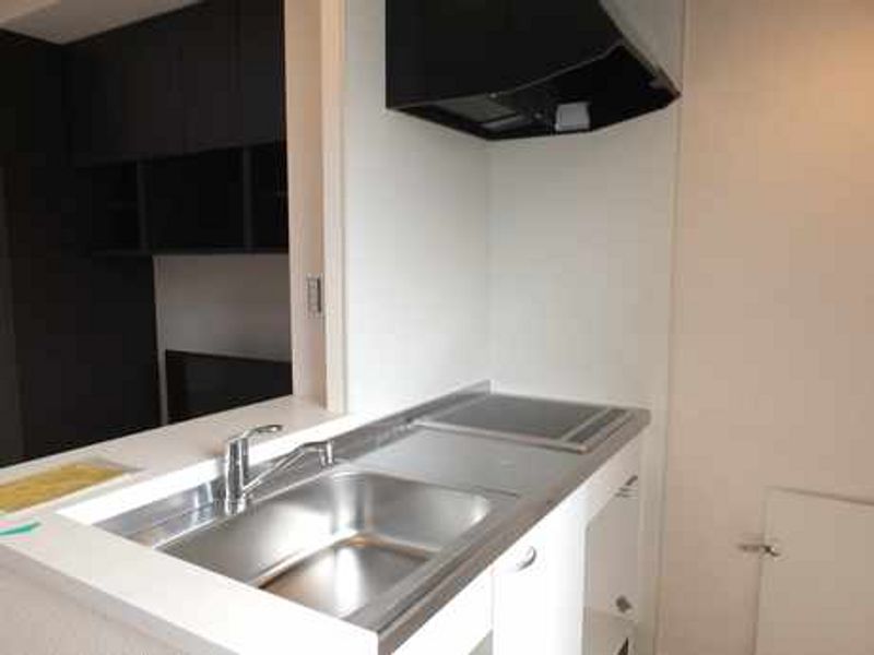 LEONEXT Gabriel Kitchen