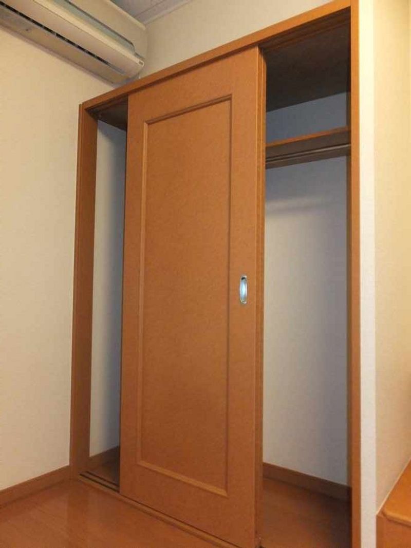 レオパレスゲンキ 収納