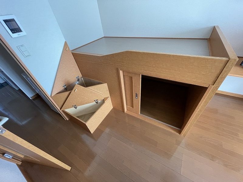 レオパレスＭｅｌａｎｇｅ 収納