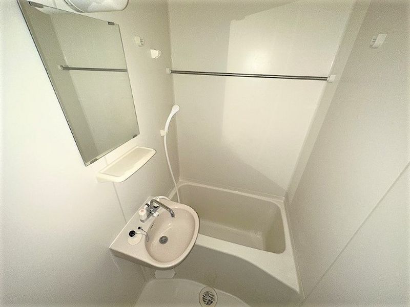 レオパレス八景島 風呂