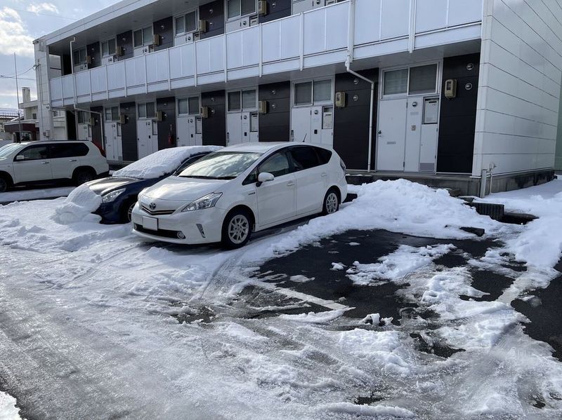 leopalace Grace Toyosaka Parking lot