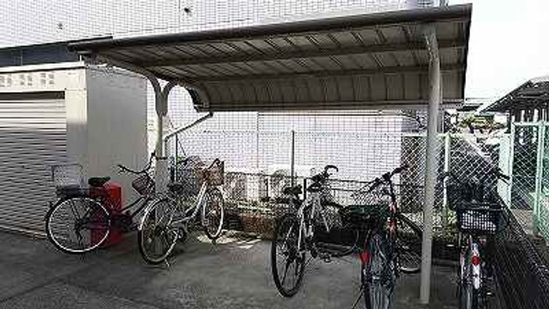 レオパレスメルベーユ 共用部分