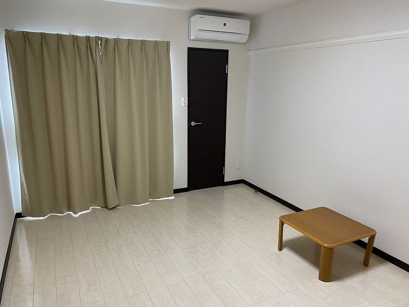 レオネクストミズキ 居間