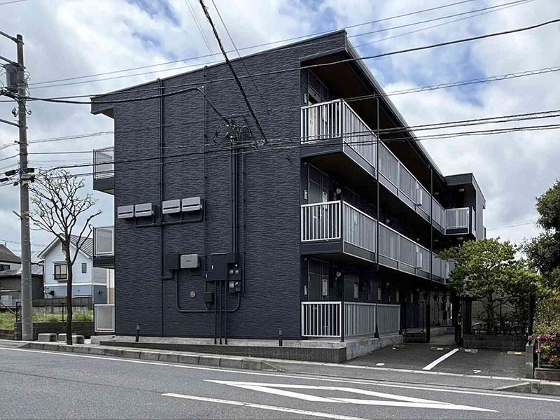 レオパレスミワノ　パーク 外観